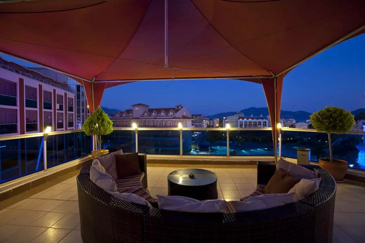 ec938f72_z (Copy).jpg